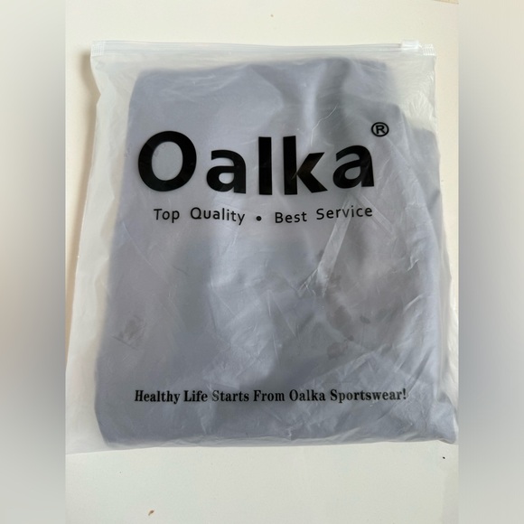 Oalka Grey Small Capri Leggings NWT - Picture 2 of 8